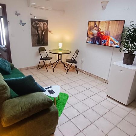 Casa Nostra Apartment Фунтана Екстериор снимка