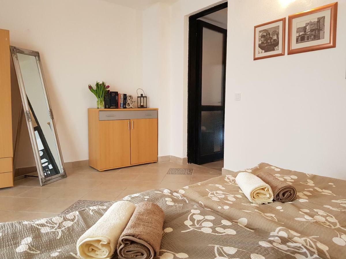 Casa Nostra Apartment Фунтана Екстериор снимка